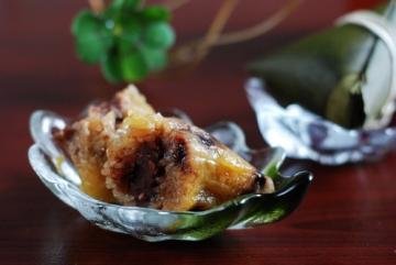 豆沙枧水粽