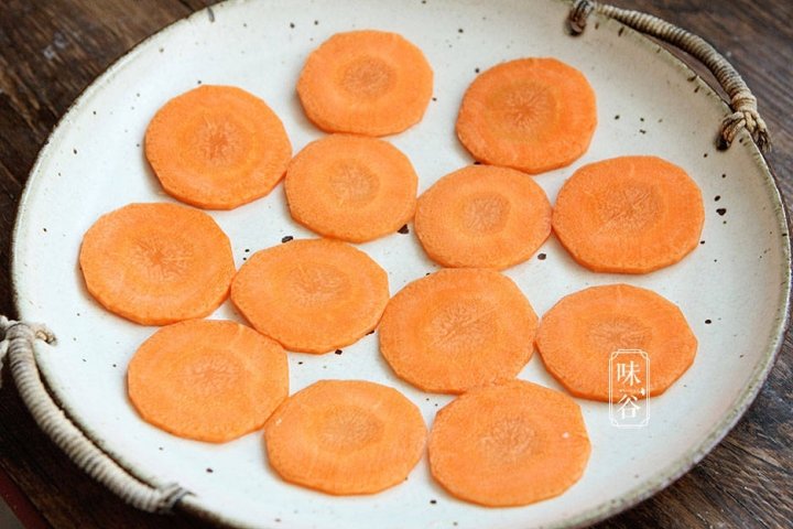 增进食欲、促进消化、推荐【莲藕丸子】7