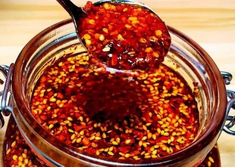 桂林米粉香的秘诀：油辣椒7