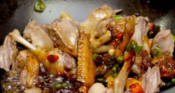 【土豆焖鸭肉】秋天清火润燥，滋补养胃，好吃营养不油腻6