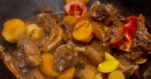 【土豆焖鸭肉】秋天清火润燥，滋补养胃，好吃营养不油腻8
