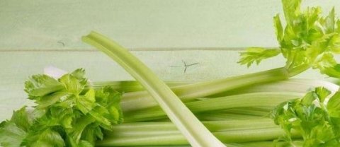 补气防衰可以吃【芹菜炒鸡蛋】3