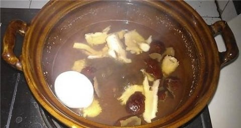 多喝贫血救星【当归红枣蛋】，脸色有血色6