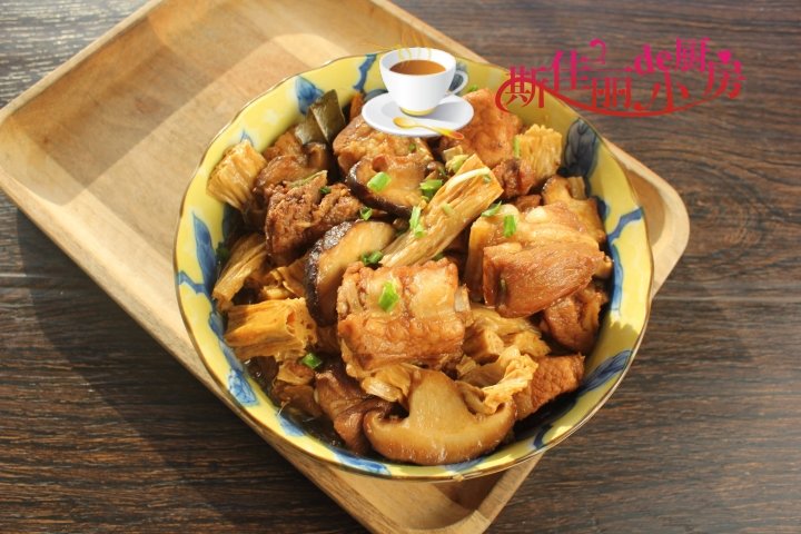 冬补不如吃【香菇腐竹炖排骨】炖一锅滋补又解馋2