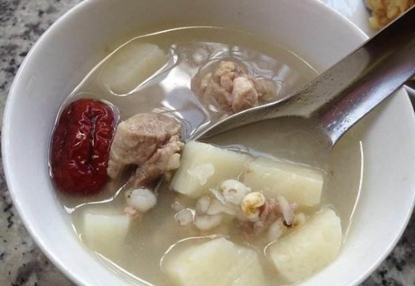 湿气重是什么原因引起的-湿气重吃什么食物最有效？2