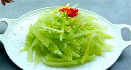 特别适合女性吃的3种食物，补血养颜、排毒护肤1
