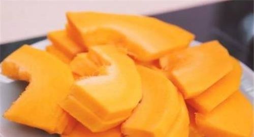 特别适合女性吃的3种食物，补血养颜、排毒护肤3