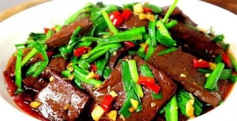 为大家介绍猪血的功效与作用1