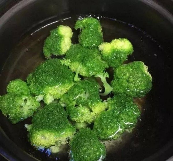 蛋包饭怎么做好吃-蛋包饭的制作方法5