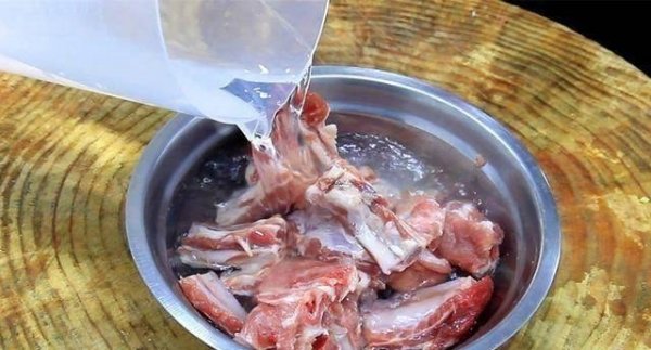 玉米山药排骨汤怎么做-玉米山药排骨汤的做法3