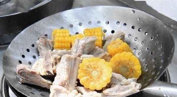 玉米山药排骨汤怎么做-玉米山药排骨汤的做法6