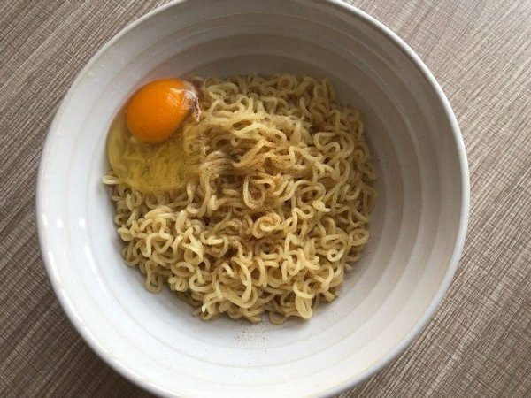 方便面汉堡怎么做-方便面汉堡的做法8