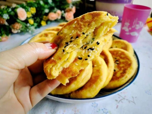 玉米面葱花饼怎么做-玉米面葱花饼的做法2