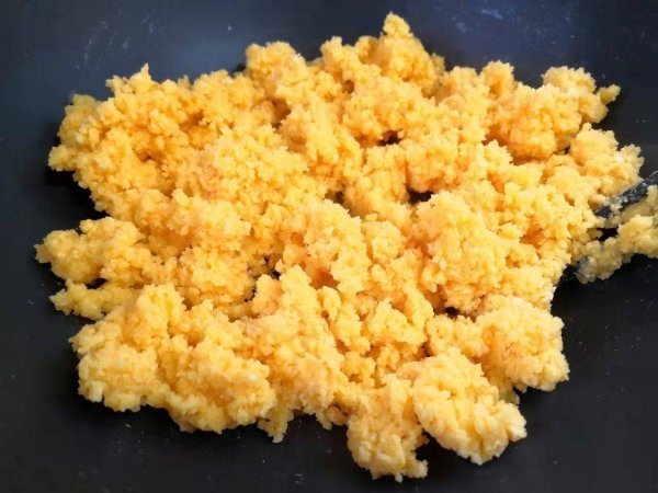 玉米面葱花饼怎么做-玉米面葱花饼的做法6