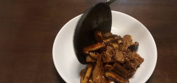 香菇可以炒五花肉吗-香菇和五花肉怎么做好吃窍门12