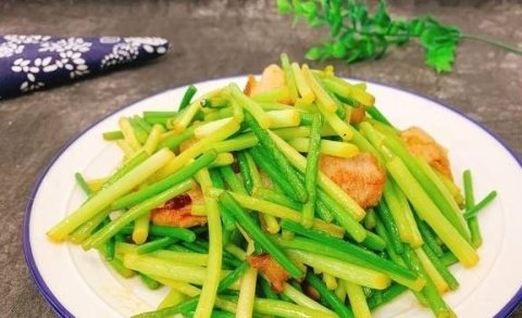 炒蒜苔怎么炒才嫩才好吃-...