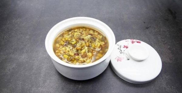 用什么锅煮绿豆汤-绿豆汤为什么会变成红色3
