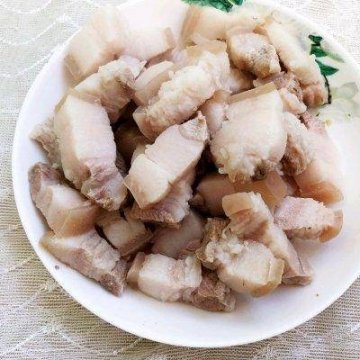 肉烧鹌鹑蛋怎么烧-五花肉烧鹌鹑蛋做法4
