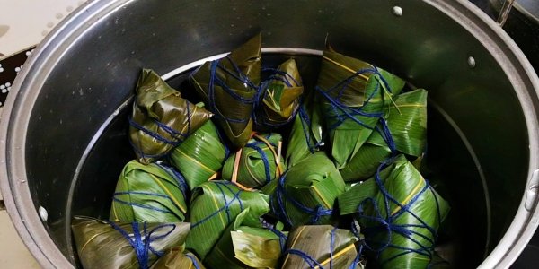 煮粽子是用热水煮还是冷水煮-粽子煮多久可以吃4