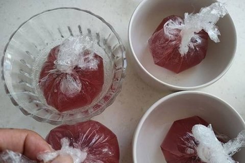 冰粉怎么做好吃-杨梅冰粉的做法5