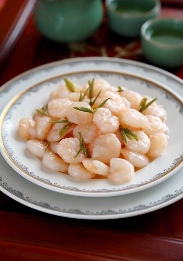 龙井虾仁哪里的菜-为什么龙井虾仁茶和虾分开的1