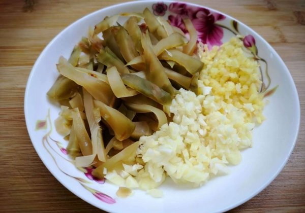减肥吃什么可以通便清肠-青椒炒魔芋的做法4