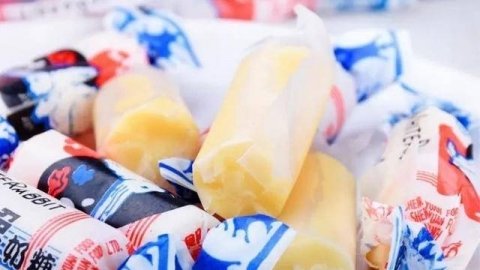 大白兔奶糖里面的透明纸能吃吗-大白兔奶糖外面那层透明纸是用什么做的2