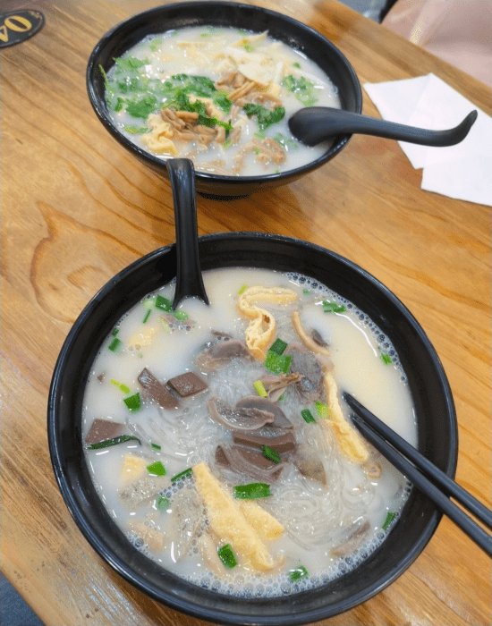 南京好吃的鸭血粉丝是哪家？